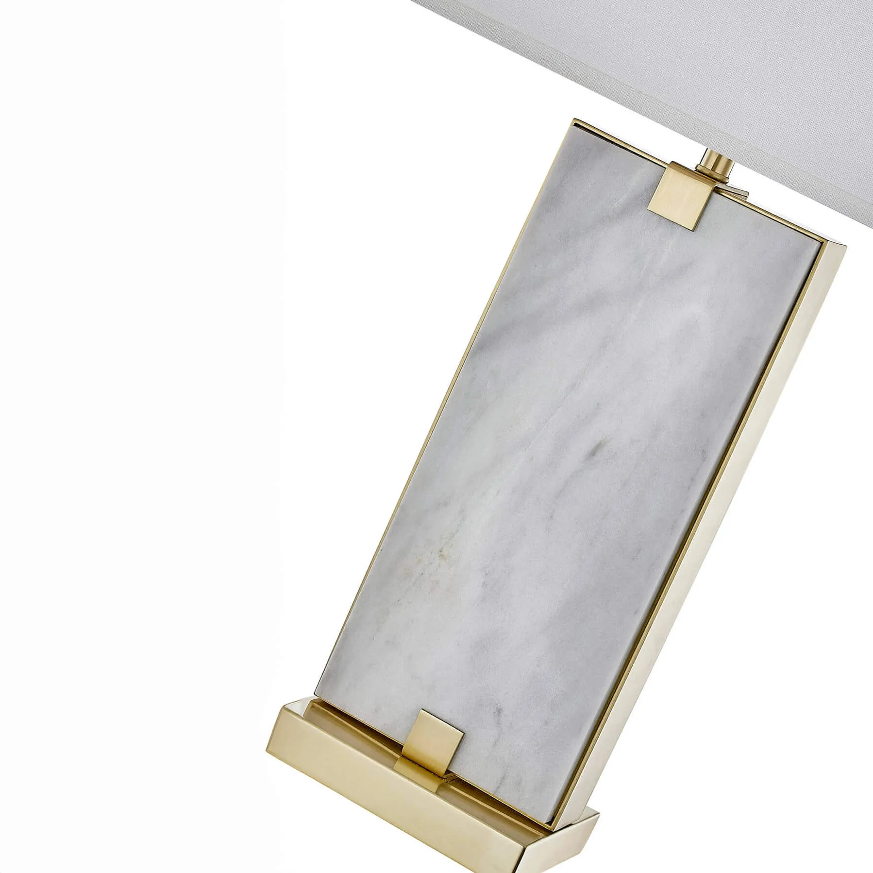 Sophisticated Magnus Table Lamp